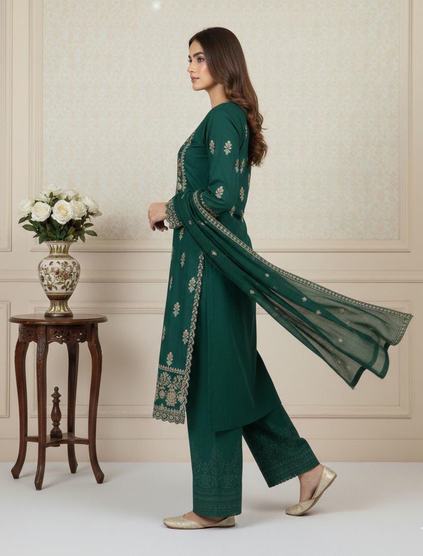 Zarminé Emerald Luxe – 3PC Embroidered Suit